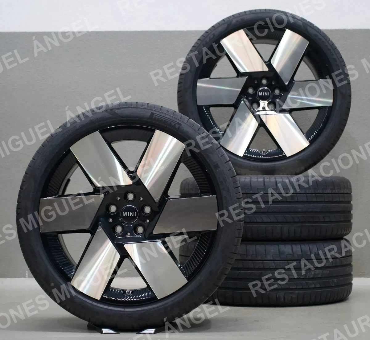 Mini Countryman U25 20" - Ruedas completas de verano originales